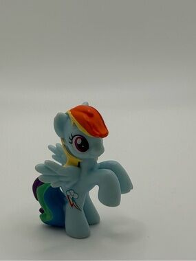 MY LITTLE PONY RAINBOW DASH 2” ACTION FIGURE TOT PONY (PRE-OWNED)